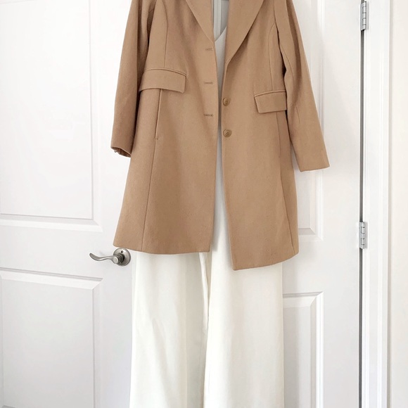 Gorgeous new without tags one piece jumpsuit - Picture 5 of 15